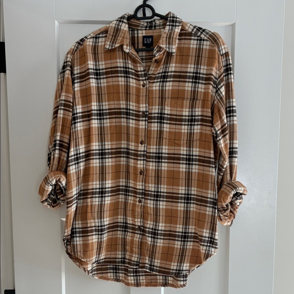 GAP Tan and Black Plaid Button Down Shirt